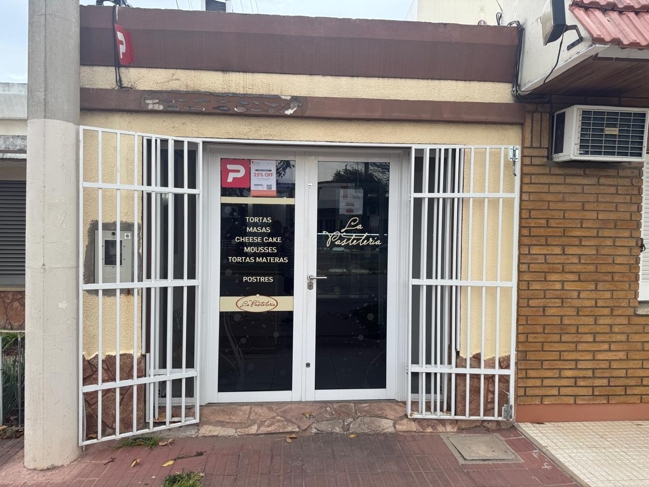 La Pastelería - frente del local